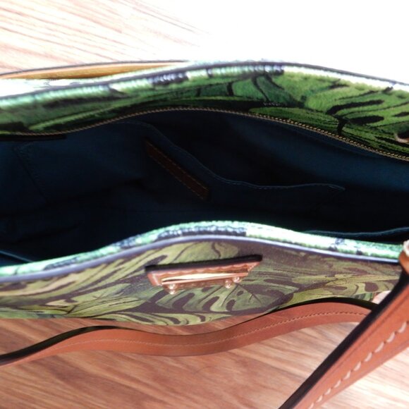 Dooney & Bourke monstera leaf tote - Picture 11 of 12